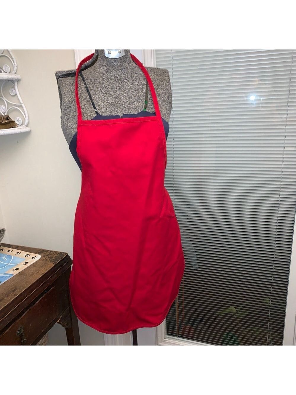Unisex Innovo, Inc. Kitchen Linens One Size Red Apron